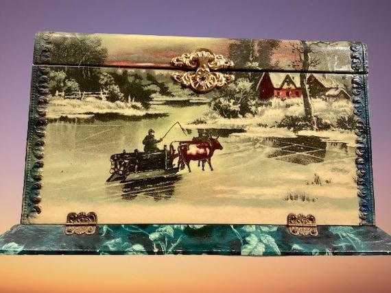 Victorian Celluloid Upright Vanity Box