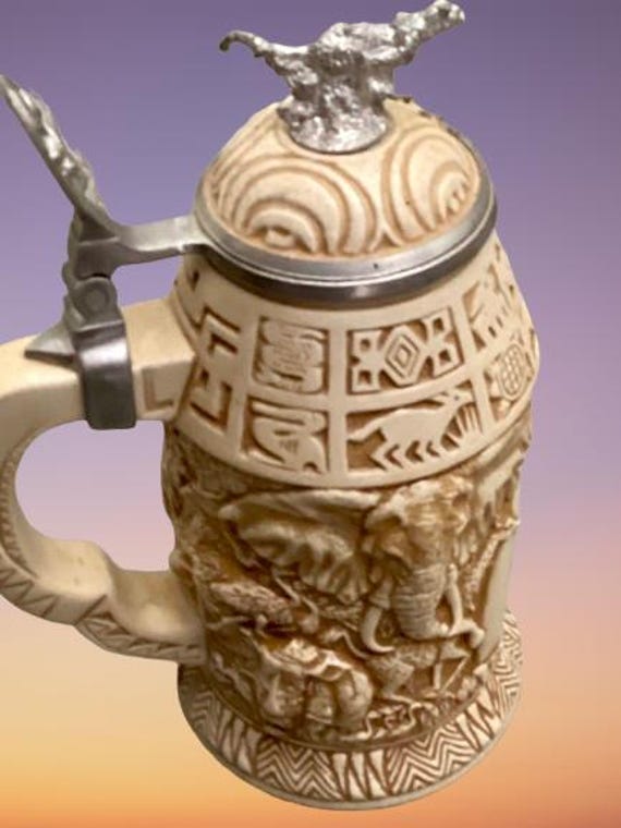 Avon Ceramic African Serengeti Stein Collectable