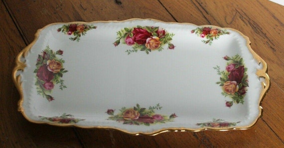 Royal Albert Old Country Roses Sanwich Tray