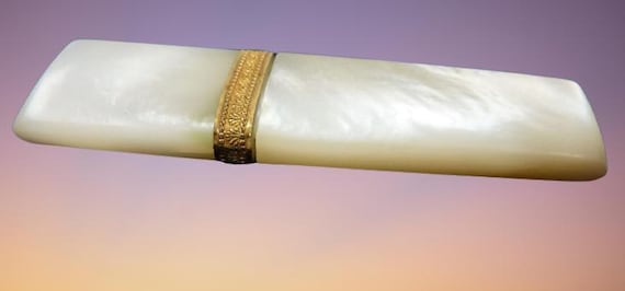 Antique Palau’s Royal Mother of Pearl MOP Needle Case