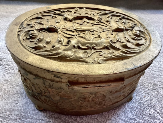 Vanity bronze Casket Box