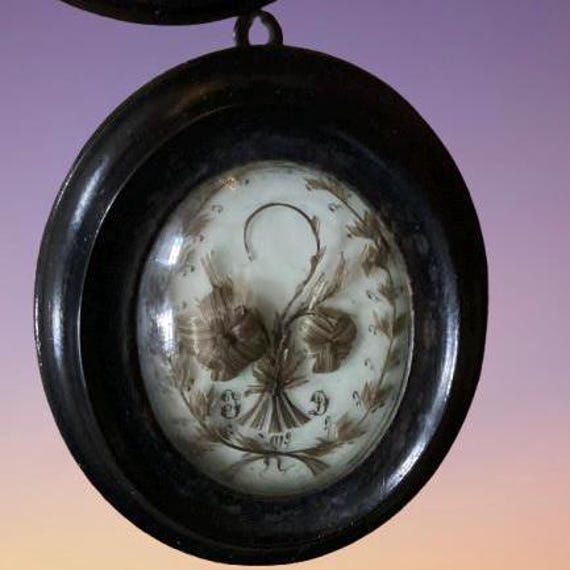 French Mourning Hair Frame