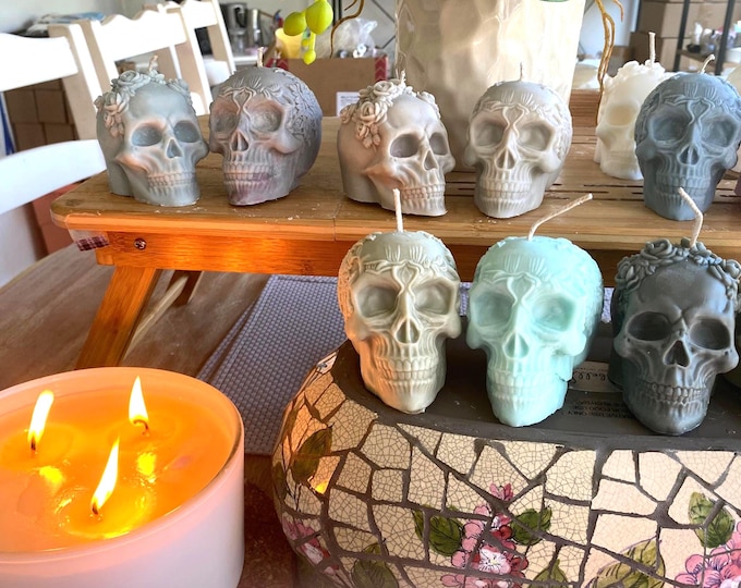Handmade Skull Soy Wax Candles: Haunting Gothic Home Decor