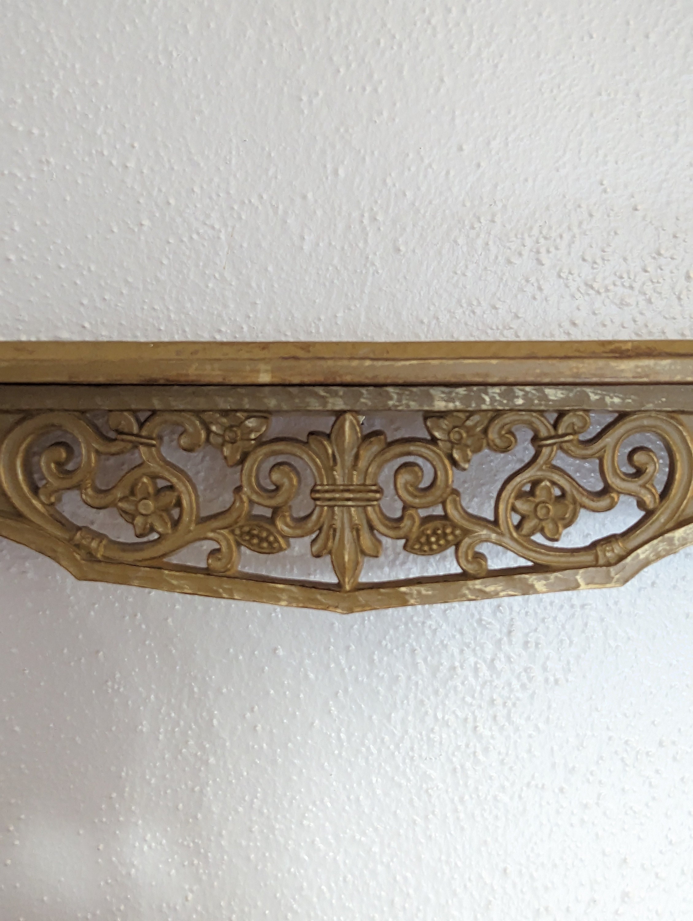 Syroco Gold Ornate Wall Shelf 1960's Hollywood Regency Mid Century Floating Shelf Plastic 3012