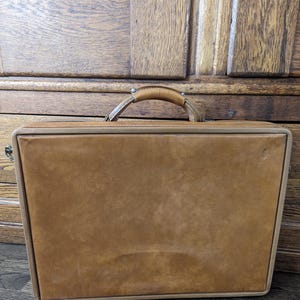 Hartmann Vintage Briefcase Brass Locks and Keys Straps 18x13in