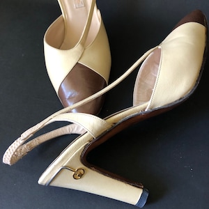 Louis Vuitton brown patent leather sling back heels 39.5 Authenticated