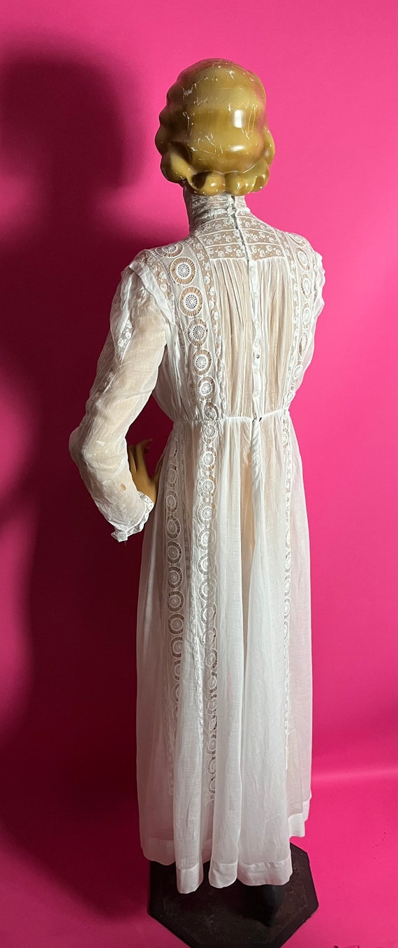 1910s Edwardian White Lawn Cotton Dress, High Sup… - image 9