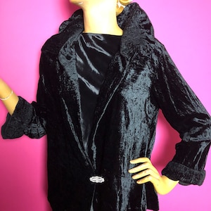 Short shop waisted jacket