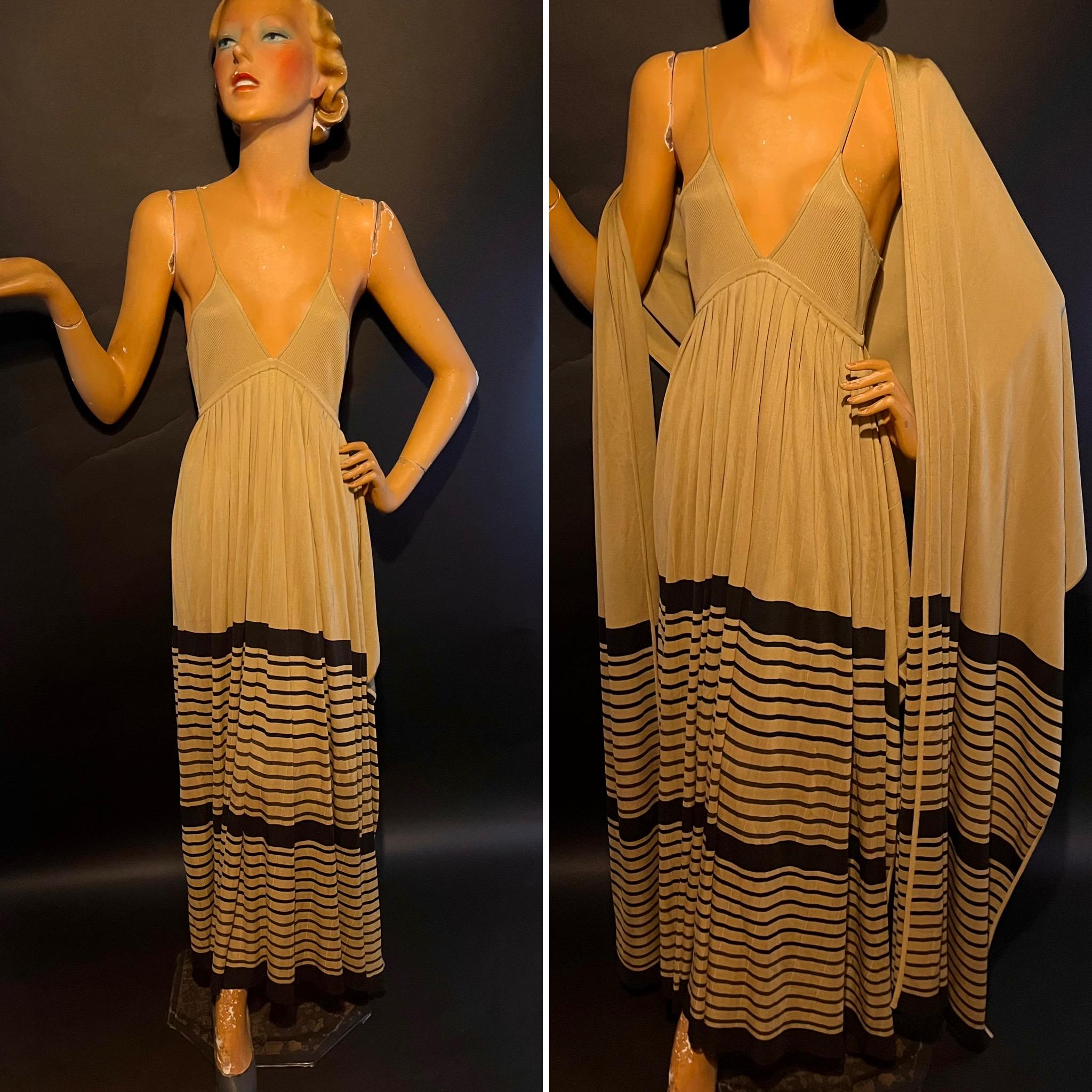 ワンピース ISSEY MIYAKE 70s long dress With scarf ISSEY MIYAKE 70s long dress With scarf 今だけ特典付き
