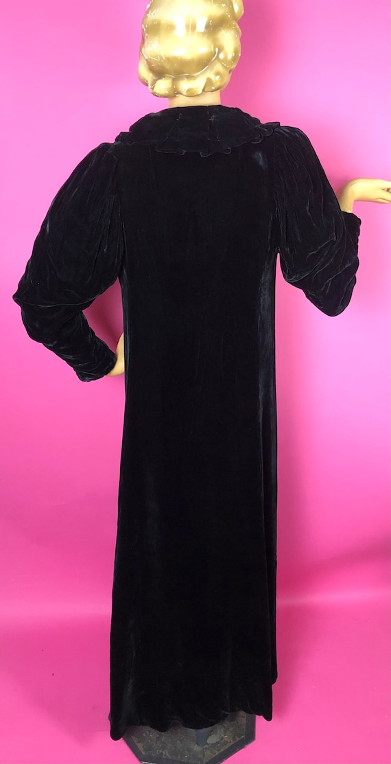 1930s Full Length Black Velvet Frock Coat with Le… - image 9