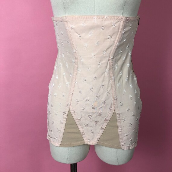 1950s Berlei Pink Boned Waist Cincher Girdle Cors… - image 3