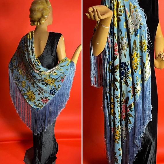 1920s Pale Blue Silk Devoré Shawl with Fringe, Si… - image 2