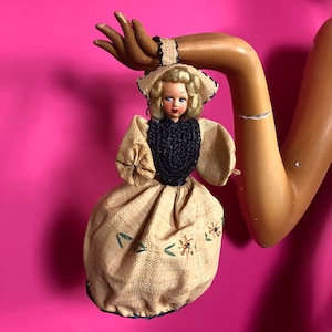 1950 Italienische Puppen Handtasche Handtasche Aus Raffia, Keramik Kopf, Gemaltes Gesicht, Creolen, Von Bianchini in Florence