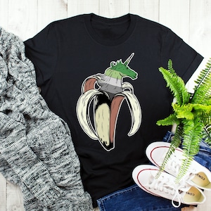 Aromantic Pride Shirt, Women, Men, Aro Flag Gift, LGBT T-shirt, Gay Pride Festival Tee, Ace, Asexual, Subtle, Unicorn Banana Weird Funny