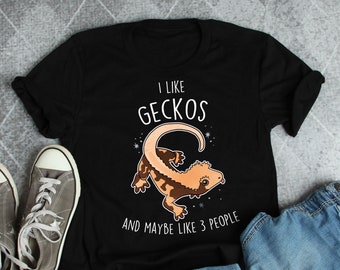 Crested Gecko Shirt, Women, Men Tshirt, Pet Reptile Lover Gift, Funny Lizard T-Shirt Cute Harlequin Crested Gecko Tee Crestie Mom Dad