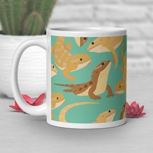 Bearded Dragon Coffee Mug, Cute Reptile Gift, Bearded Dragon Lover, Funny Lizard Cup, Gift for Him, Her, Housewarming, Birthday, Red Beardie