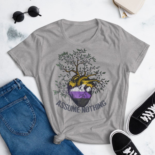 Chemise de fierté non binaire, cadeau de fierté non binaire, T-shirt LGBT, drapeau Enby, LGBTQ, transgenre, festival de la fierté, trans, subtil, arbre de vie du cœur