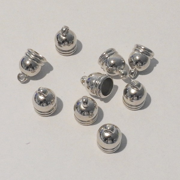 Lot de 9 cloches argentées avec anneau pour pompons - 14 x 9 mm