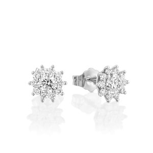 Diamond Flower Stud Earrings, 14K Gold Diamond Earrings, Diamond Floral Earrings, Jewelry for Anniversary, Gift For Bridal