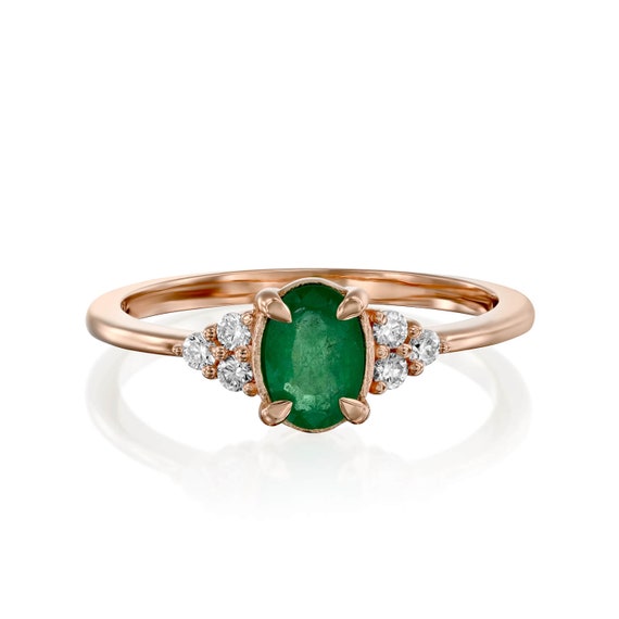 Emerald ring outlet for sale