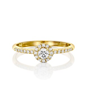 Delicado anillo de diamantes Halo, anillo de compromiso Halo mínimo, anillo de compromiso Delicado, anillo de diamantes mínimo, anillo de compromiso delicado, anillo halo