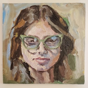 Retrato de niña con gafas Pintura al óleo Cara de mujer Obra de arte Retrato Arte original Retrato de mujer 8 por 8''