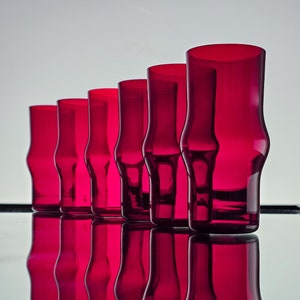 Kaj Franck set of six ruby red drinking glass Nuutajarvi 1950s