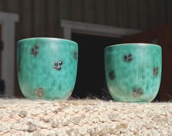 Par de tazas Gustavsberg Argenta fabricadas en Suecia en los años 40 por Wilhelm Kåge