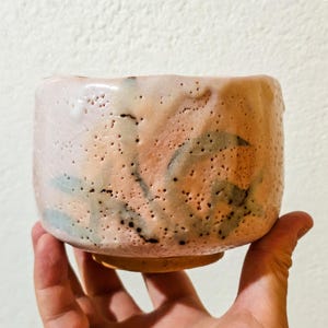 Bol à thé matcha Kato Ken | Shino chawan | Atelier de poterie japonaise authentique