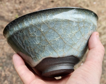 Masayuki Uraguchi Black Crystal Celadon Chawan, grande ciotola da tè giapponese