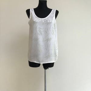 1980s Vintage Women's Top Glam Disco Tank Top White Blouse Tee, Tank Top, Sleeveless, Uncertain Print Top Medium Size