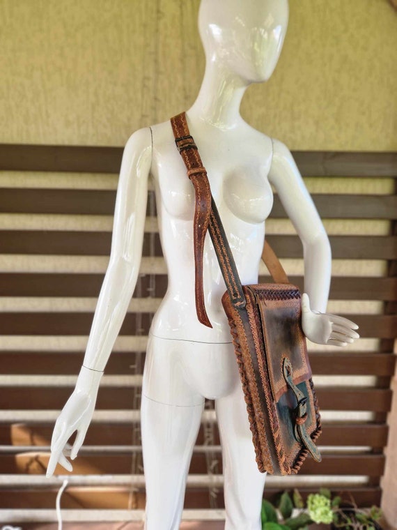 Vintage Real Leather Brown Green Shoulder Bag Fol… - image 2