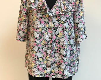 Women's Floral Blouse Vintage Blouse Short Sleeve Flower Print Shirt Vintage 1990s Floral Print Top Summer Colorful Blouse Button up Large