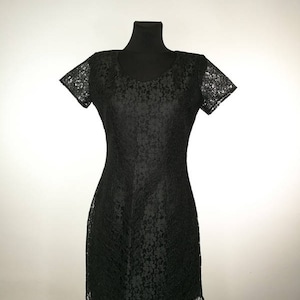 Black Elegant Evening Dress Vintage Shiny Lace Dress Mini 1990's Short Sleeves Dress Vintage Prom Dress Slim Fit Dress Medium Size