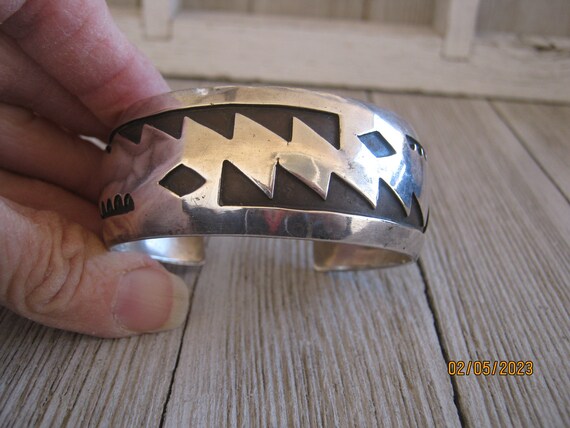 Vintage Sterling Navajo White Buffalo Navajo Cuff