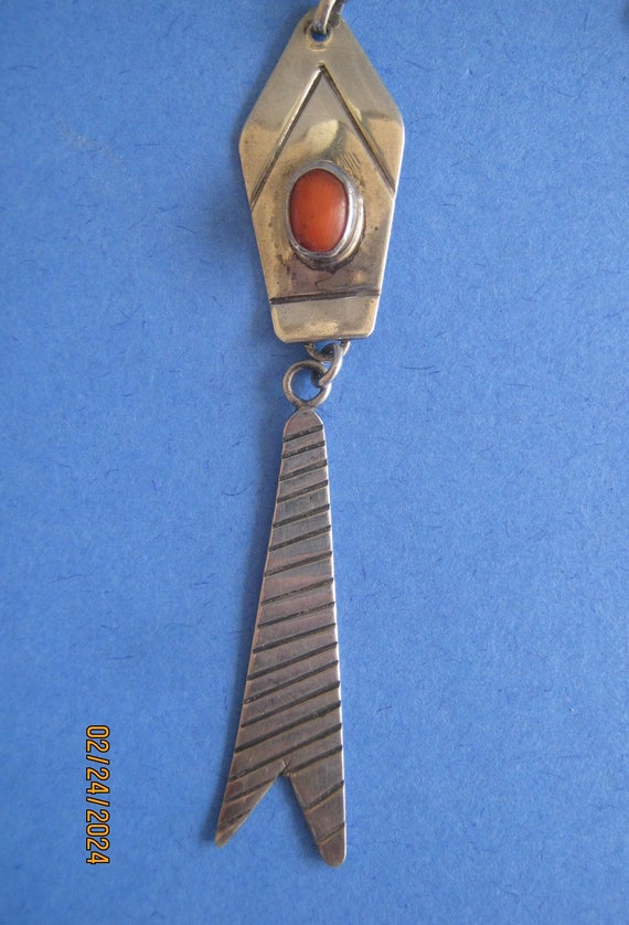 PENDANT with CORAL STONE