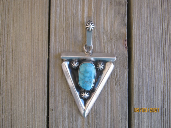 VINTAGE NAVAJO PENDANT - image 1