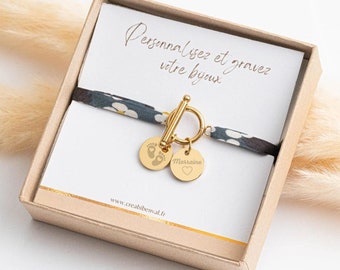 Bracelet personnalisé en cordon coton liberty avec médailles à graver, bracelet prénom, Cadeau naissance Cadeau maman Fête des mères