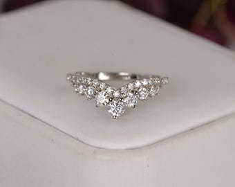Moissanite Sterling Silver Crown Ring Guard Enhancer Size 6 only