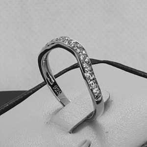 Sterling Silver Curve Wedding Band: 0.5ct Simulated Diamond Anniversary Ring