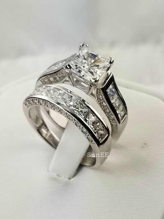 Vip Jewelry Co 2.50 Ct Princess Cut CZ 14k Gold Plated Wedding Ring Band Set Womens Size 5-10 Vip Jewelry Co 2.50 Ct Princess Cut CZ 14k Gold Plated Wedding Ring Band Set Womens Size 5-10