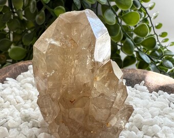 Natural Congo Citrine, 2.75&quot; T x 2.5&quot; W x 1.5&quot; D, 2.6 oz.