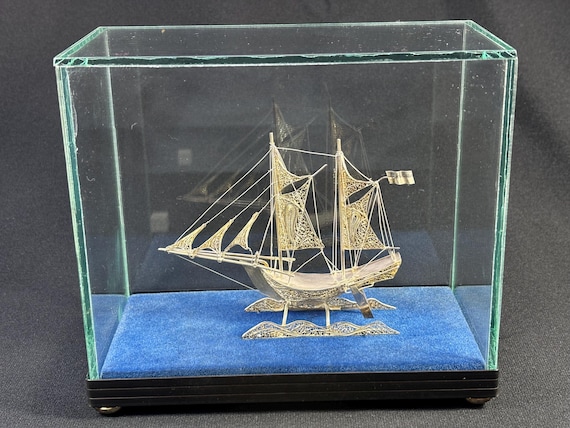 Spun Silver Wire Ship Sculpture: Vintage Indonesian Filigree Model