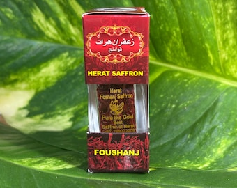 SAFFRON - 0.5 g of pure natural South Asian saffron - Premium high quality - strong and aromatic flavor - dark red colored - spice