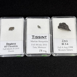 TISSINT - Degtevo - ZAG - meteorite fragments - 3 collector boxes - rare and unique meteorite specimens - set of 3 or individual specimen