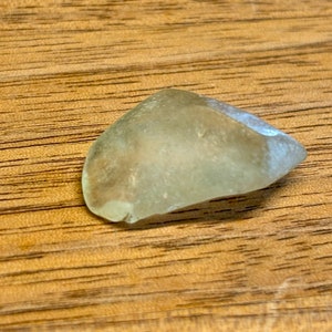 Libyan Desert Glass - individual specimen - Top GEM AAA quality - completely translucent Desert Glass - natural outside patina - 2 g