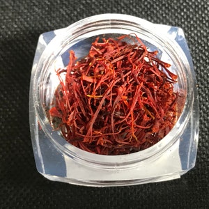 SAFFRON - PAKISTAN - HUNZA - 1.1 g of red Saffron from Hunza valley in Pakistan (Pong) – natural – no treatment – organic spice