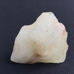 Libyan Desert Glass from Egypt - LDG - individual stone- rare white colored specimen - semi translucent - natural outside patina - 41.7 g