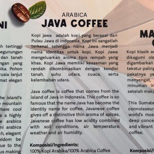Puede incluir: Anuncio de caf&eacute; con el texto "JAVA COFFEE" y "MANDAI COFFEE". La imagen incluye un grano de caf&eacute; y una hoja. El texto describe el origen y las caracter&iacute;sticas del caf&eacute;, incluyendo su aroma.