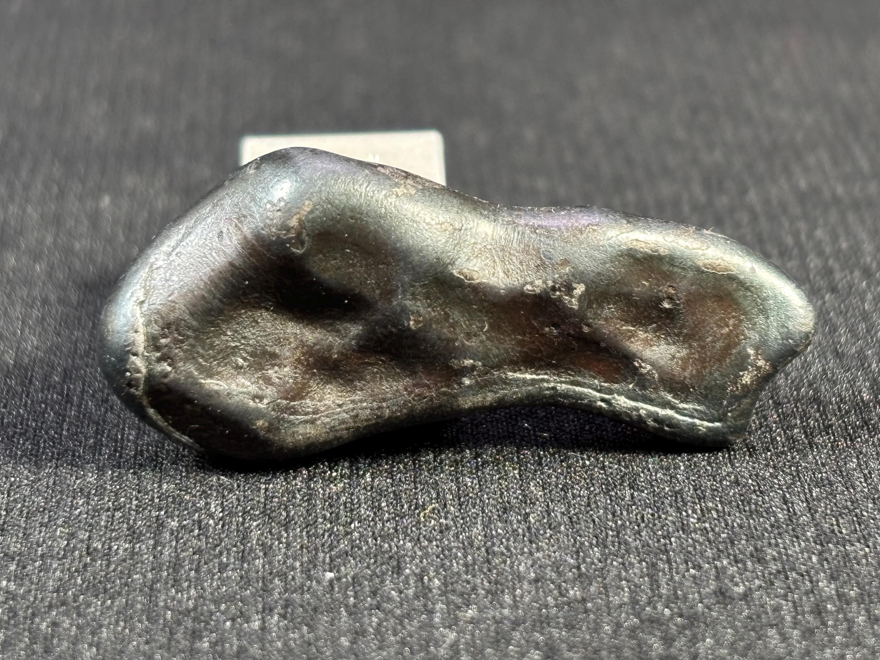SIKHOTE ALIN - Iron Meteorite - Amazing Bullet - Iron IIAB